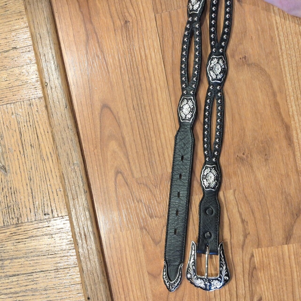 Ladies Black Leather Silver Studded Western Belt